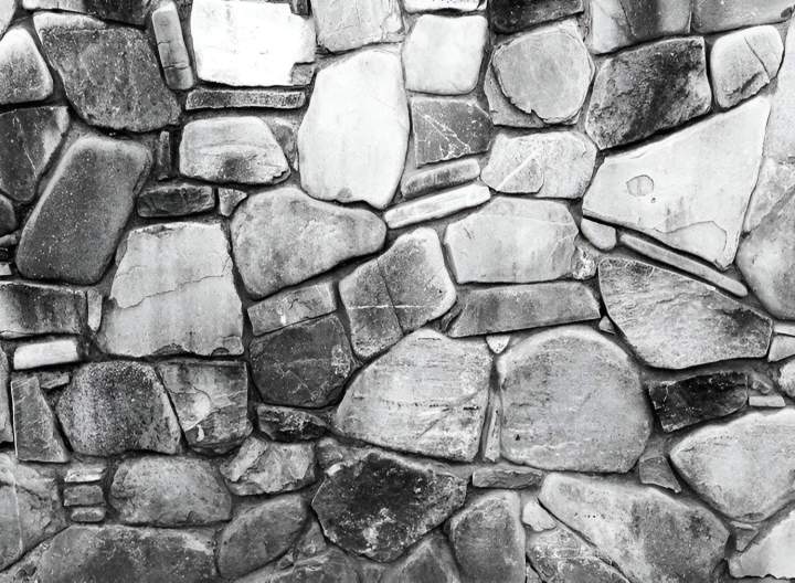Des ouvrages en pierre naturelle, façonnés par des maçons compétents.
